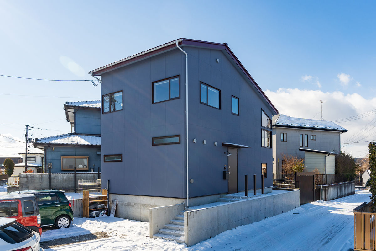 negla設計室 【2000～2500万円・29坪】細部にこだわり、創られた空間。80年代を思わせるレトロな家の建築実例画像9