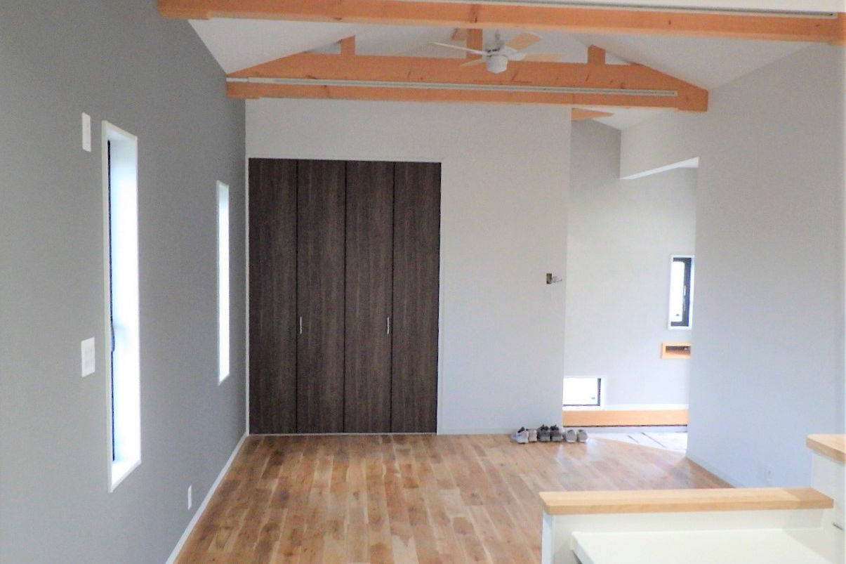 cozy house（コージーハウス） 【平屋/1000万円台/17坪/間取り有】セカンドライフを楽しむコンパクト平屋。ロフト大収納、お庭やデッキもの建築実例画像2