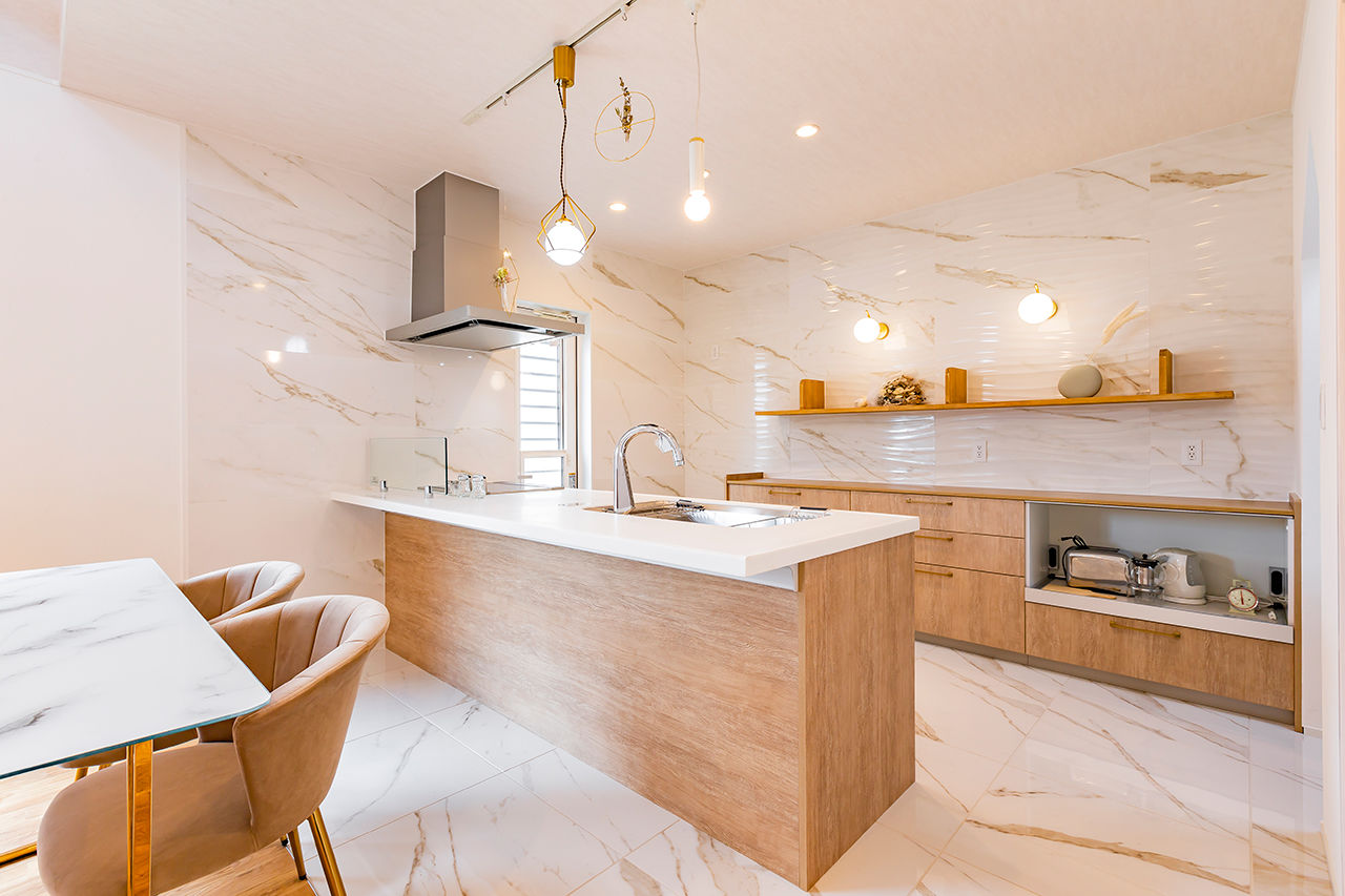 cozy house（コージーハウス） 【自然素材/2000万円台/40坪以下/間取り有】耐震等級3の安心、可愛いと落ち着きを併せた吹抜けリビングの家の建築実例画像4