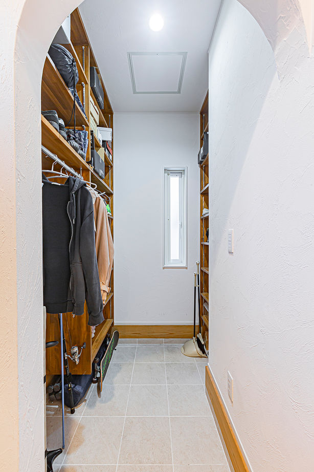 cozy house（コージーハウス） 【総2階建て/2000万円台/40坪以下】ナラの無垢材と西洋漆喰に囲まれた清々しさ。可愛いデザインで気分もUPの建築実例画像9