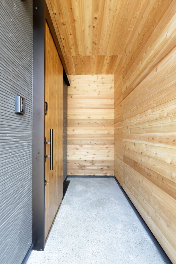 万代ホーム 【吹抜け/アイランドキッチン/収納/蔵/オープン階段/ロフト】将来的に暖炉を置ける設計で楽しみが広がる家の建築実例画像5