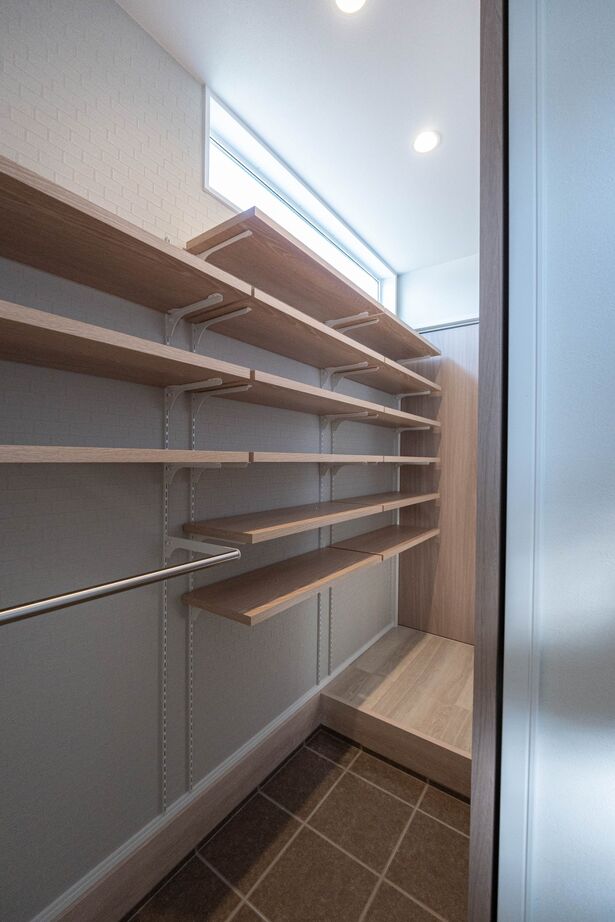 万代ホーム 【1000万円台/26坪/平屋/間取り図有り】無駄のない動線と収納｜くすみ系インテリアのコンパクトハウスの建築実例画像8