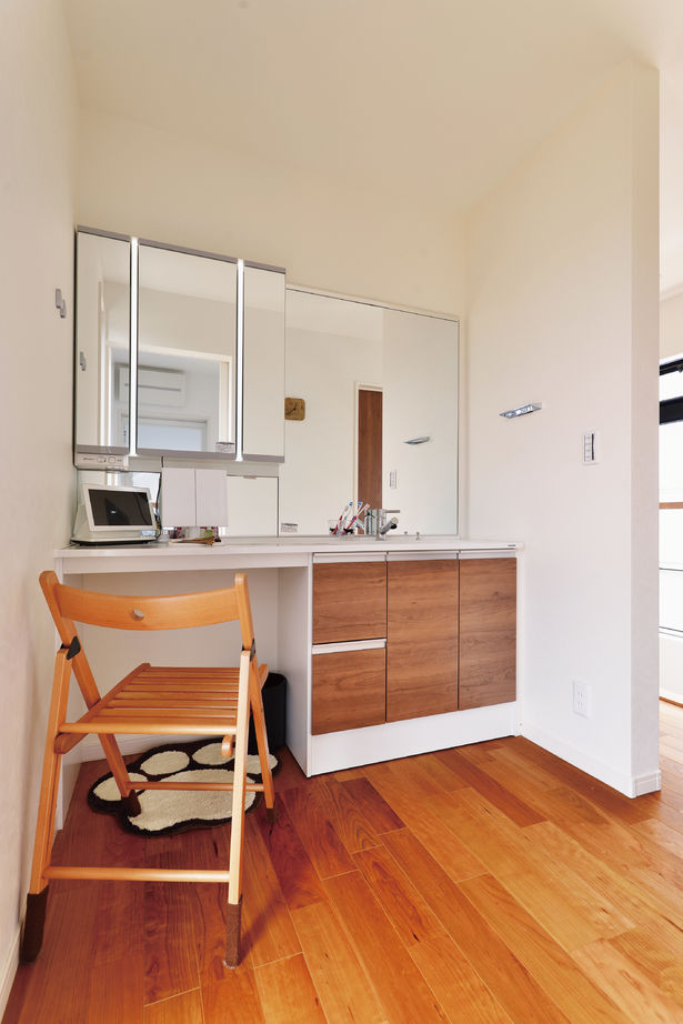 大原建設（パナソニックビルダーズグループ） 【プライバシーを守りながら外と繋がる中庭のある家/間取り有】2匹の愛猫と一緒にゆったりくつろぐの建築実例画像10