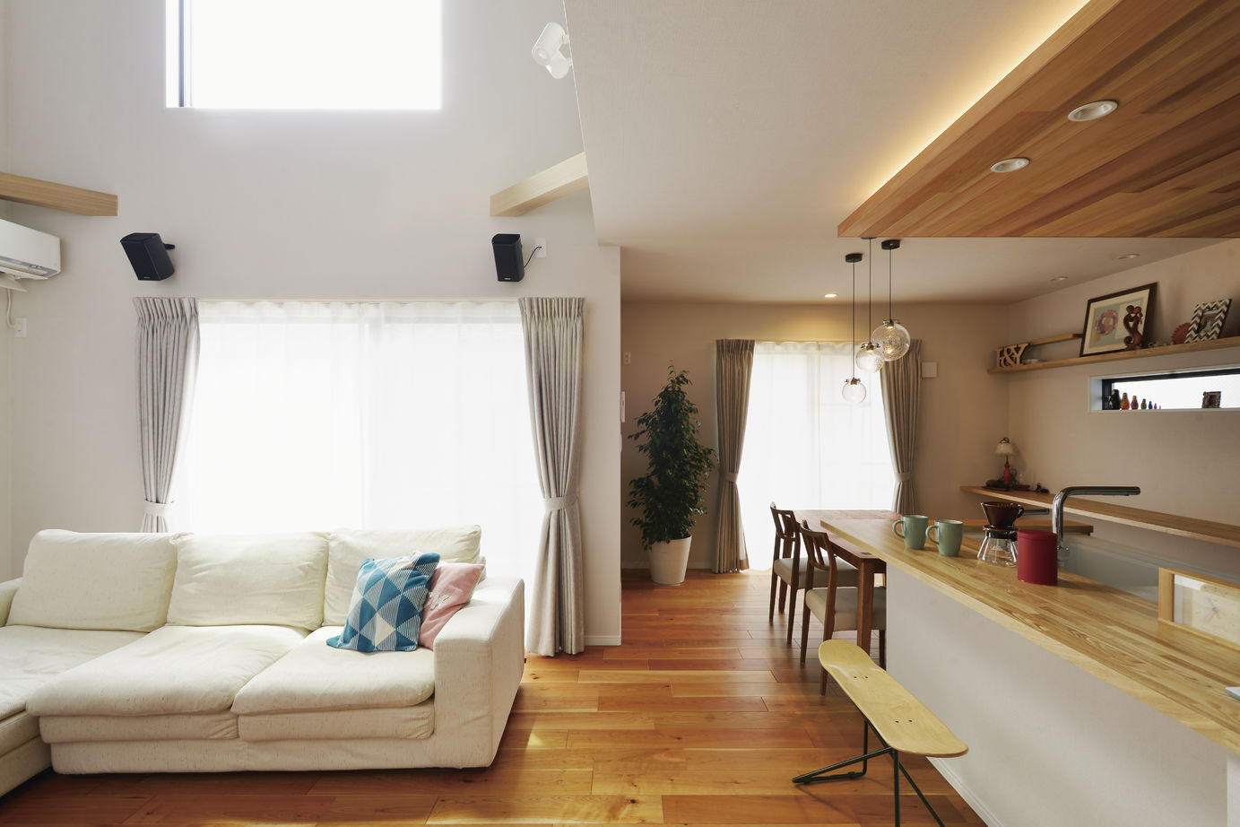 大原建設（パナソニックビルダーズグループ） 【細かい部分までこだわりぬいた開放感いっぱいの家/間取り有】急かさない同社だからこそこだわりが実現！の建築実例画像4