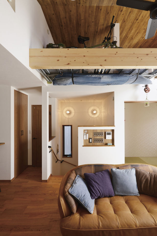 大原建設（パナソニックビルダーズグループ） 【キャンプやサーフィンなどアウトドアのこだわりが散りばめられた家】趣味を身近に感じられる住まいを実現の建築実例画像7