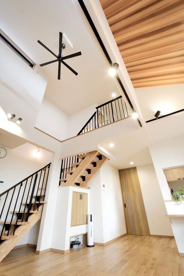 大原建設（パナソニックビルダーズグループ） 【愛犬やバイクを楽しむ、58坪の家/間取り有】ビルトインガレージや広々テラスで、沢山の好きと暮らすの建築実例画像5