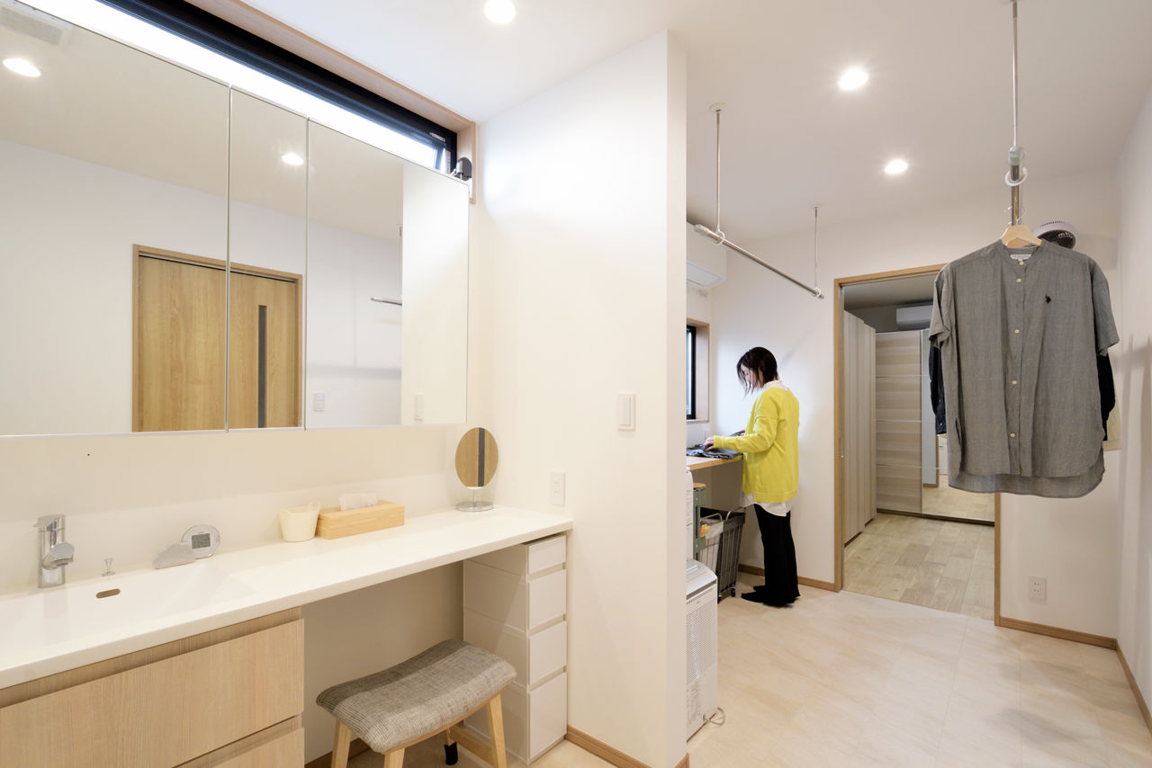 大原建設（パナソニックビルダーズグループ） 【愛犬やバイクを楽しむ、58坪の家/間取り有】ビルトインガレージや広々テラスで、沢山の好きと暮らすの建築実例画像9