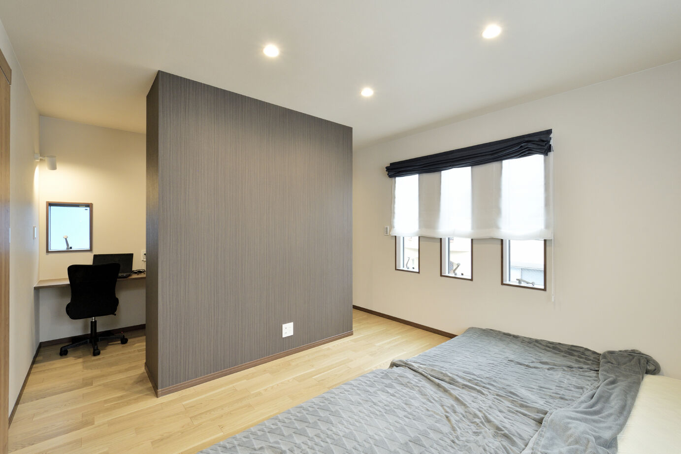 大原建設（パナソニックビルダーズグループ） 【緑を感じるルーフバルコニーのある33坪の郊外の家／間取り有】小上がり付きの広々ＬＤＫを叶えた屈強構造の建築実例画像7