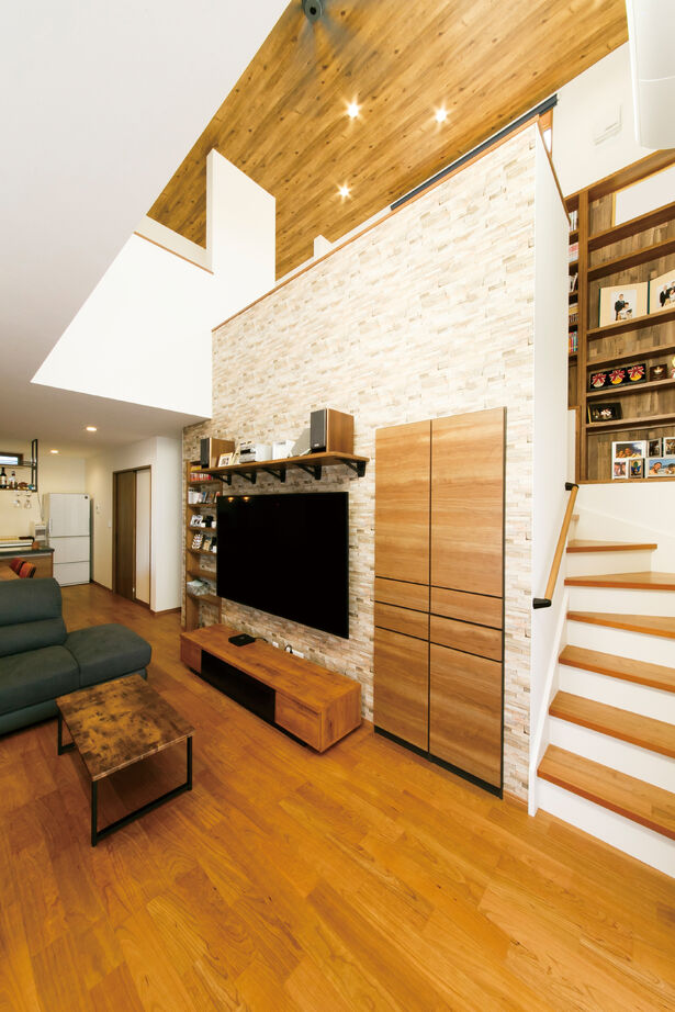 大原建設（パナソニックビルダーズグループ） 【コミックルームのある34坪の郊外の家／間取り有】家族との繋がりを感じつつ、ひとりの時間も満喫できる家の建築実例画像2