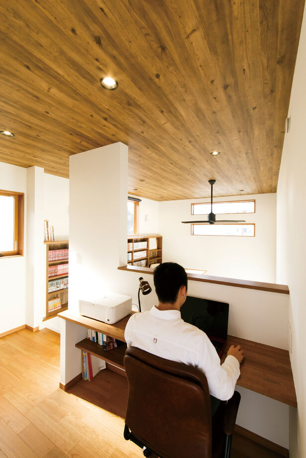 大原建設（パナソニックビルダーズグループ） 【コミックルームのある34坪の郊外の家／間取り有】家族との繋がりを感じつつ、ひとりの時間も満喫できる家の建築実例画像7