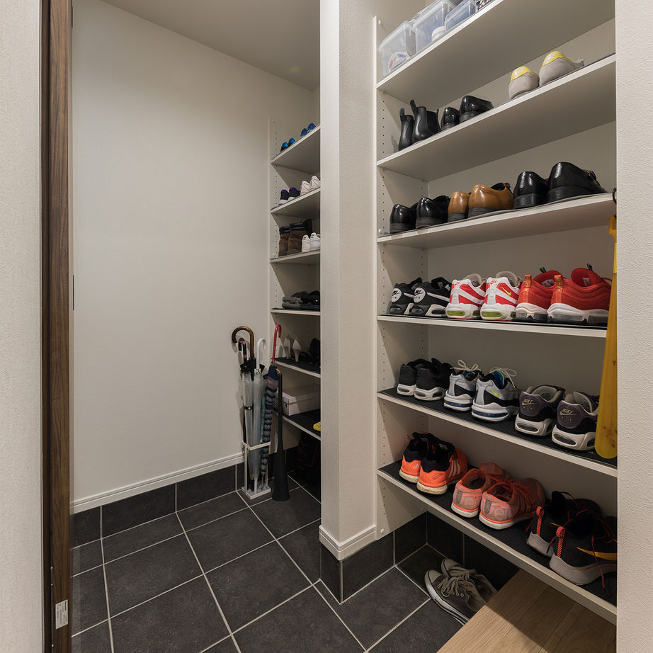 トータテハウジング シックモダンなモデルハウスのイメージをご家族のライフスタイルに合わせてカスタマイズ！の建築実例画像6