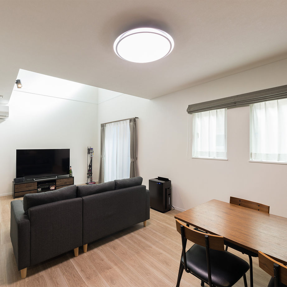 トータテハウジング シックモダンなモデルハウスのイメージをご家族のライフスタイルに合わせてカスタマイズ！の建築実例画像8