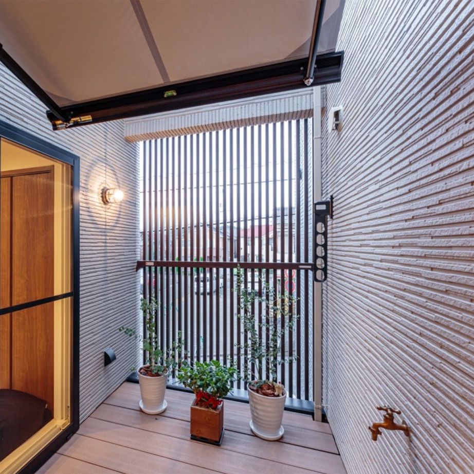 トータテハウジング 【インナーガレージ】と【中庭バルコニー】のある、光と風と空を感じられる「街なか３階建て」の建築実例画像8