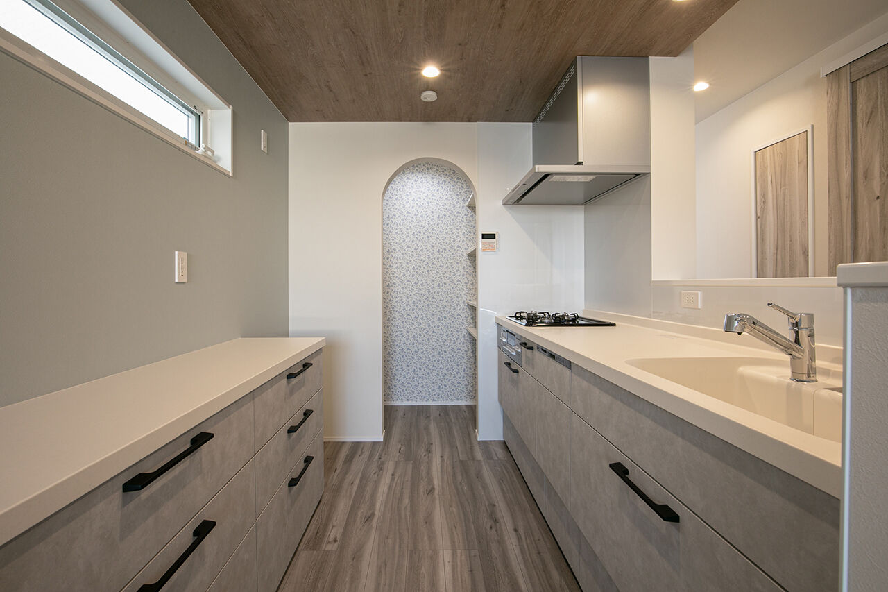 カシコ・クラッセ　樺山工務店 【京都府長岡京市／狭小／1000万円台】プライバシーを気にせずくつろげる狭小3階建ての建築実例画像3