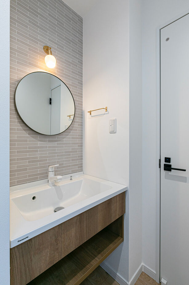 カシコ・クラッセ　樺山工務店 【大阪府大阪市／狭小／1000万円台】念願のインナーガレージのある3階建ての家の建築実例画像8