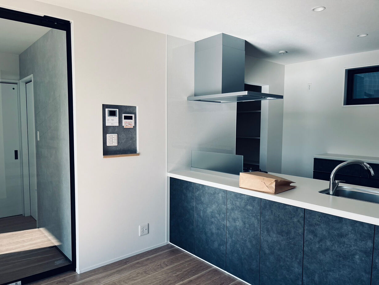 カシコ・クラッセ　樺山工務店 【大阪府茨木市／1000万円台】帰宅動線や家事動線にこだわり快適な暮らしを実現の建築実例画像3