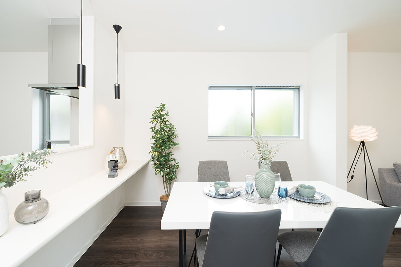 カシコ・クラッセ　樺山工務店 【1000万円台】白を基調にした上質感あふれる家の建築実例画像4