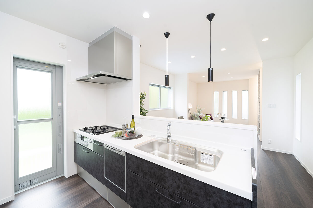 カシコ・クラッセ　樺山工務店 【1000万円台】白を基調にした上質感あふれる家の建築実例画像6