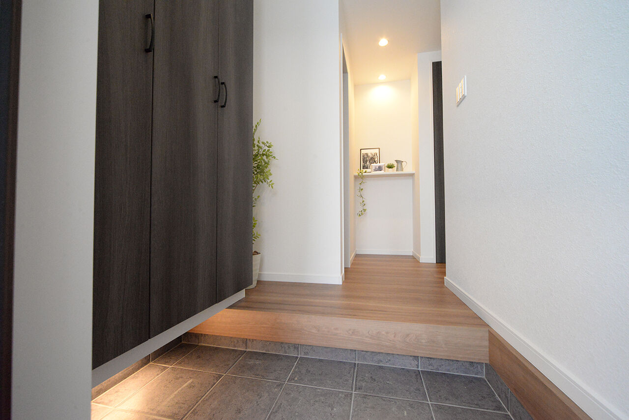 カシコ・クラッセ　樺山工務店 【大阪府吹田市／狭小／1000万円台】カフェスタイルがオシャレな狭小3階建ての建築実例画像8