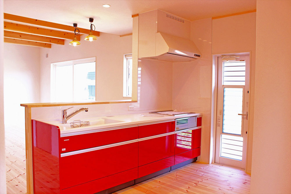 コスモホーム 【平屋/4LDK/ビルトインガレージ/~1499万円】隅々まで目が行き届くコンパクトな平屋。の建築実例画像3