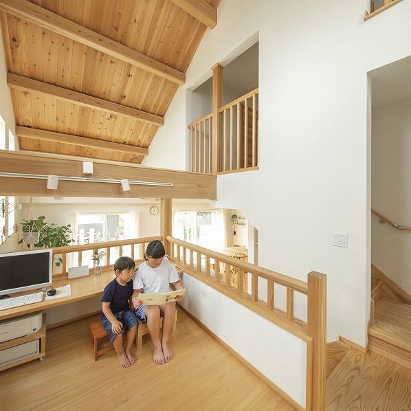 棟匠 「裸足で過ごすのが気持ちいい！」　無垢の木の優しさと全館空調で叶えたくつろぎの住まいの建築実例画像5