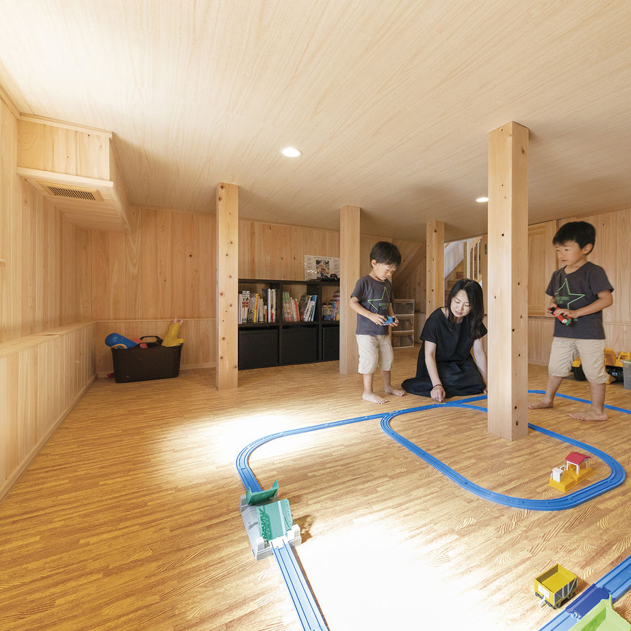 棟匠 シンプルだからこそ、居心地がいい。木のぬくもりと全館空調の快適さに包まれた、のびのび暮らせる住まいの建築実例画像6