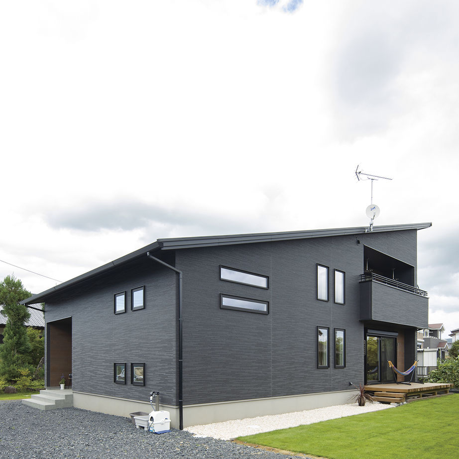 棟匠 シンプルだからこそ、居心地がいい。木のぬくもりと全館空調の快適さに包まれた、のびのび暮らせる住まいの建築実例画像10