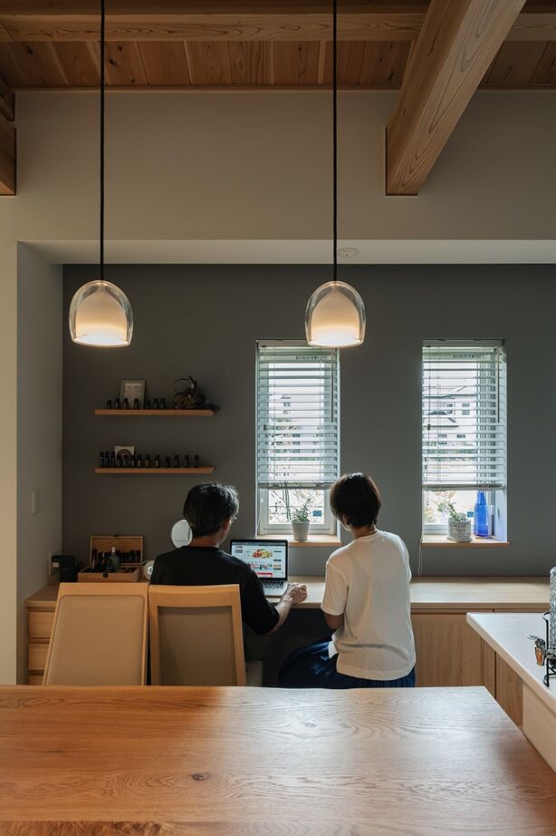 棟匠 無垢材を使った住まいの心地よさと平屋ならではの暮らしやすさを実感の建築実例画像4