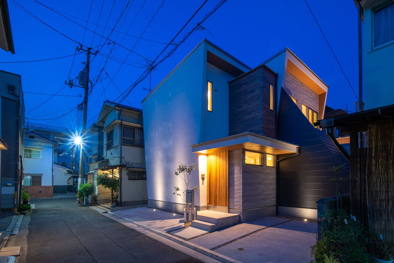 ジューケン 【街中密集地】密集地でも空を取り込んだ、家事ラクで子育てしながらボルダリングも楽しめる家 の建築実例画像10