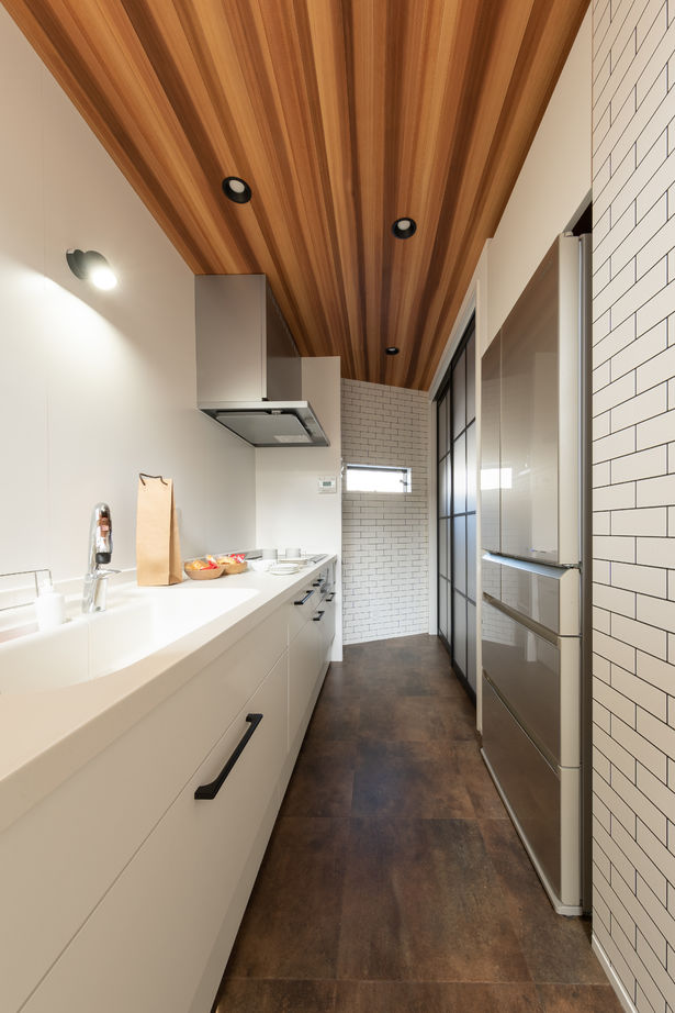 ジューケン 【変形狭小地／28坪】難しい地型でも諦めない／ 設計力で土地代も抑える「スキップフロアの家」の建築実例画像4