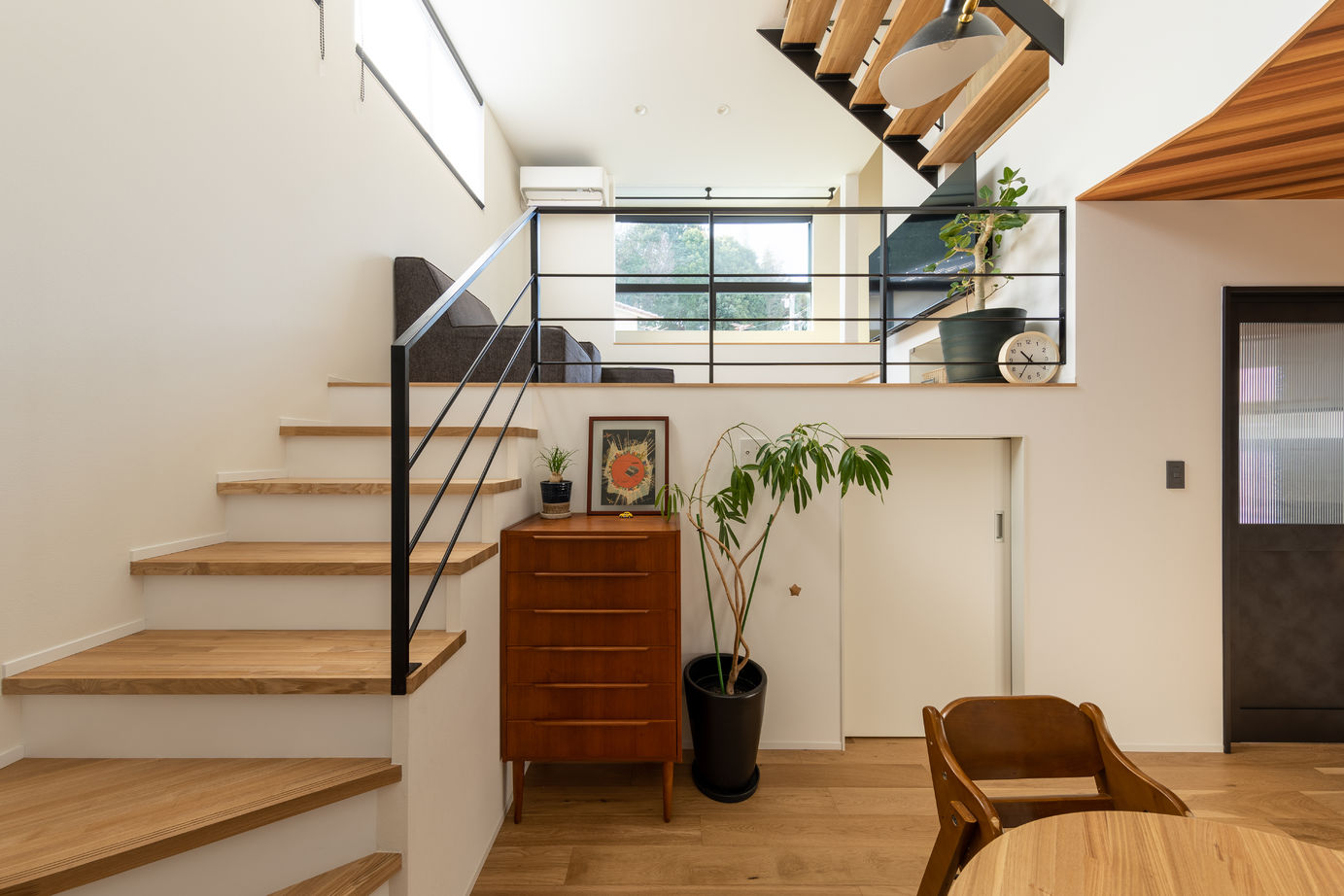 ジューケン 【変形狭小地／28坪】難しい地型でも諦めない／ 設計力で土地代も抑える「スキップフロアの家」の建築実例画像8