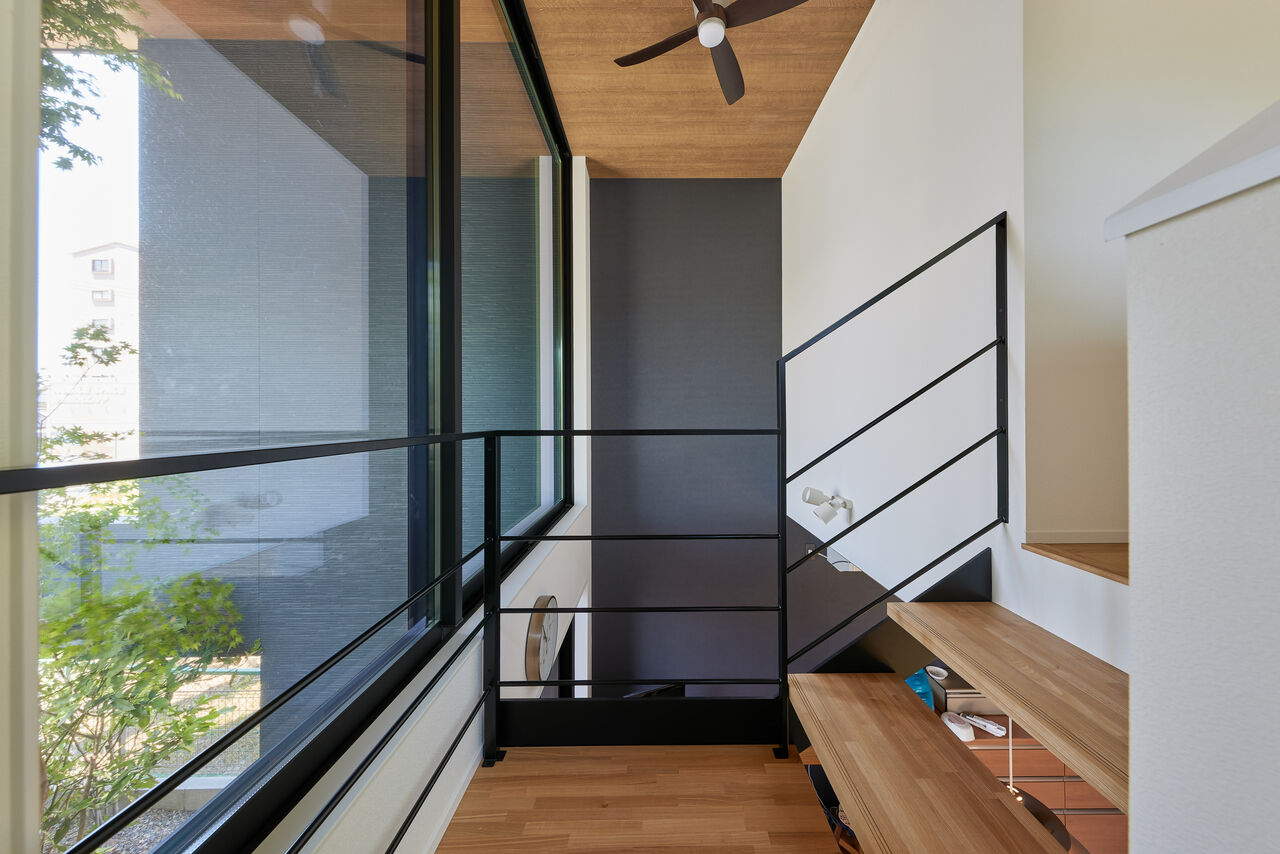 ジューケン 【ランドマークになる家】36坪の直角三角形の変形地を隅々まで生かして機能的に暮らすの建築実例画像5