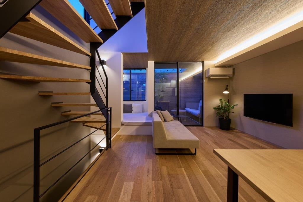 ジューケン 【狭小３階建】密集地のビハインドを逆手に考えてみる ／ 外部空間を味方につけたジャパンディスタイルの家の建築実例画像8