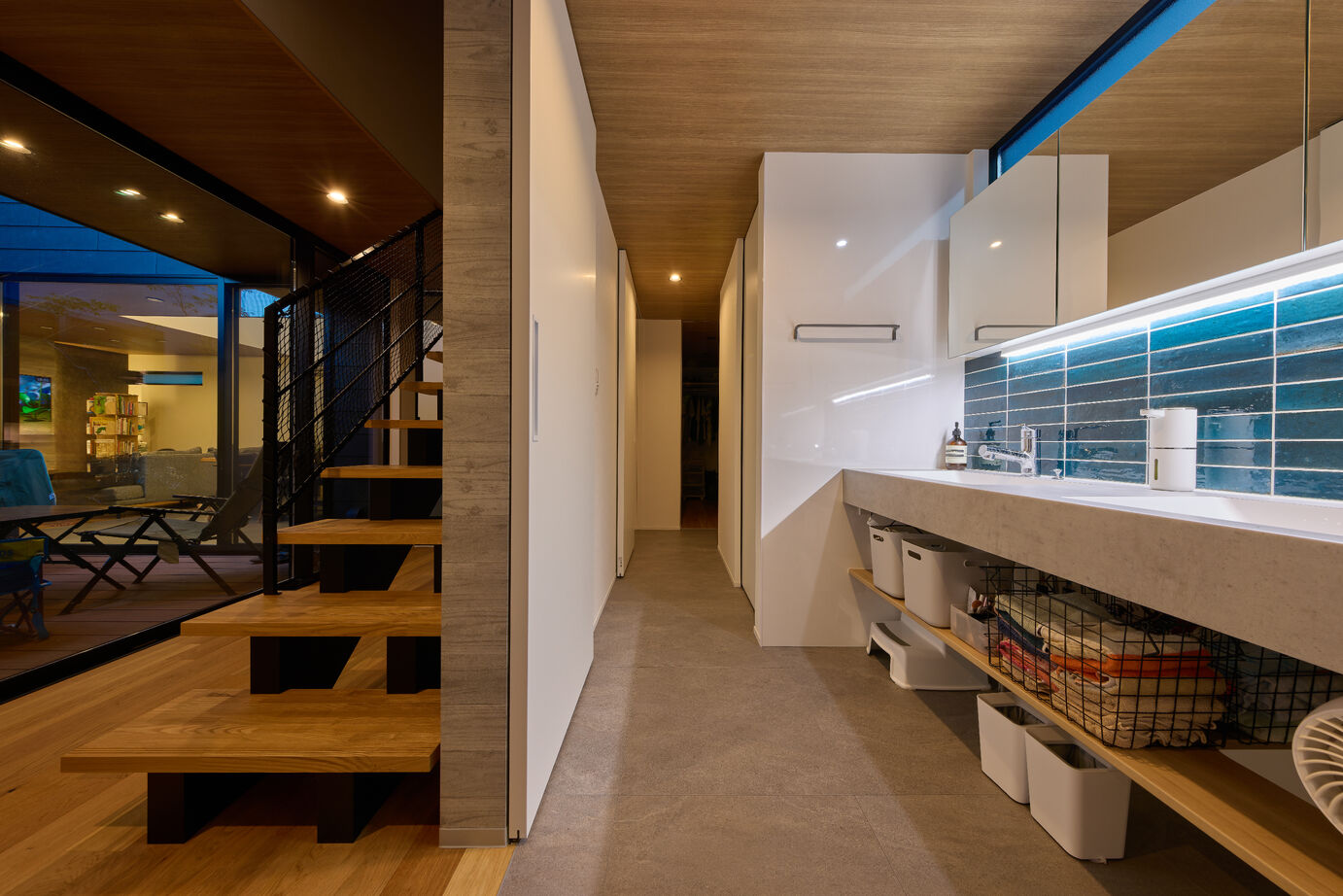 ジューケン 【整形地】2度目の家づくりで叶えた中庭×空中廊下のある吹抜けで開放的な家の建築実例画像7