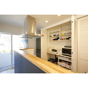 住空間設計Labo 【1000万円台】木とデニムのある暮らし／開放感と自然の安らぎを感じるアメリカ西海岸スタイルの家の建築実例画像8