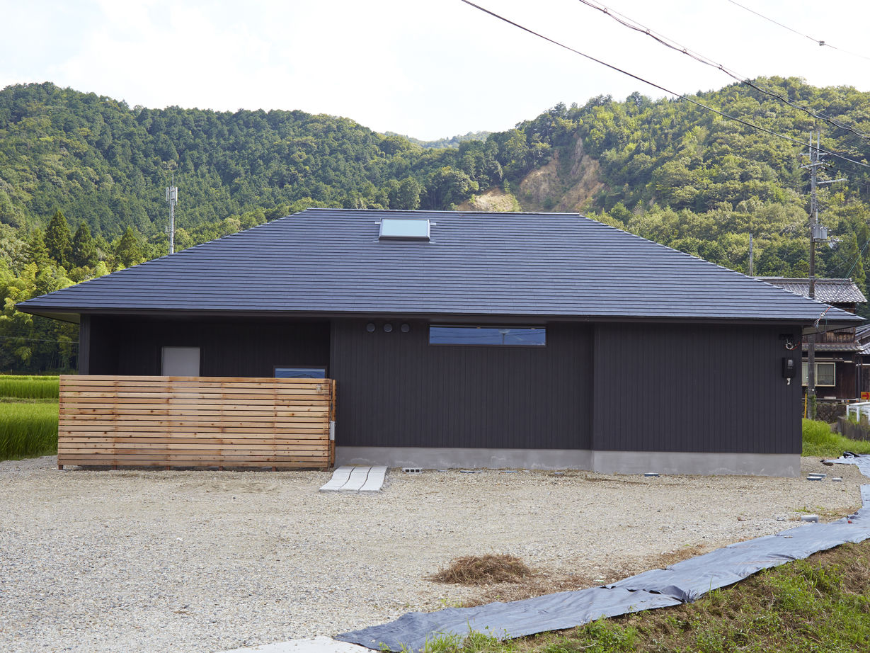 住空間設計Labo 【平屋風・2000万円台・間取り図】スローライフを愉しむ。味のあるインダストリアルデザインで仕上げた家の建築実例画像2