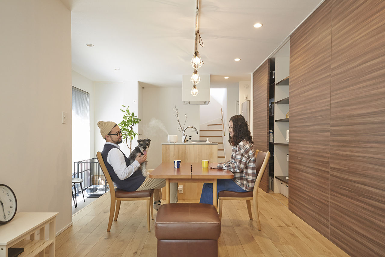 住空間設計Labo 【1000万円台・明石市】土間とキッチンが家の真ん中。団らんを大切にできるカフェスタイルの家の建築実例画像5