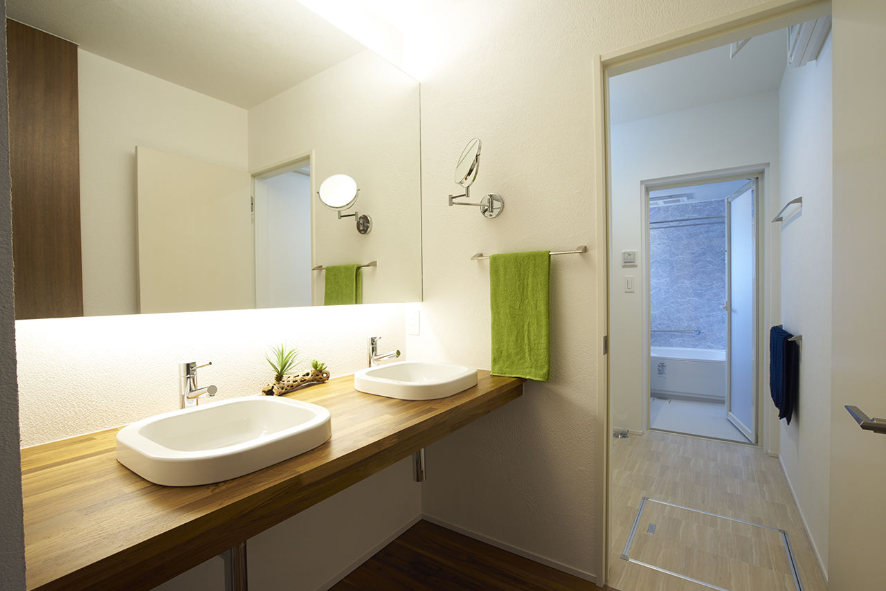 住空間設計Labo 【3000万円台・間取り図・明石市】子どもの遊び場、おうちワインバー…、昼も夜も毎日使える中庭のある家の建築実例画像7