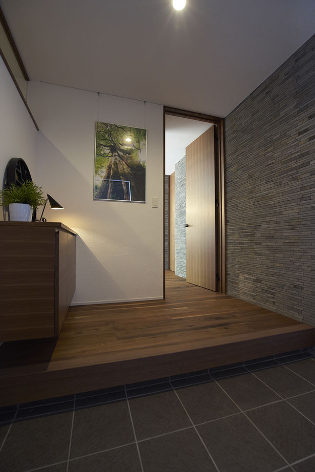 住空間設計Labo 【3000万円台・間取り図・明石市】子どもの遊び場、おうちワインバー…、昼も夜も毎日使える中庭のある家の建築実例画像9