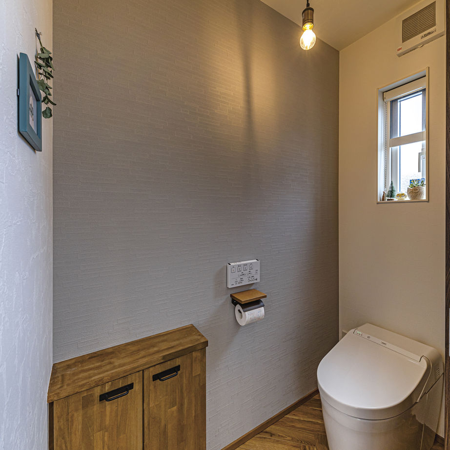 NOA HOME キッチンは好きな映画をイメージ。「好き」を具現化して叶えた、おうち時間を彩る28坪平屋の住まいの建築実例画像9