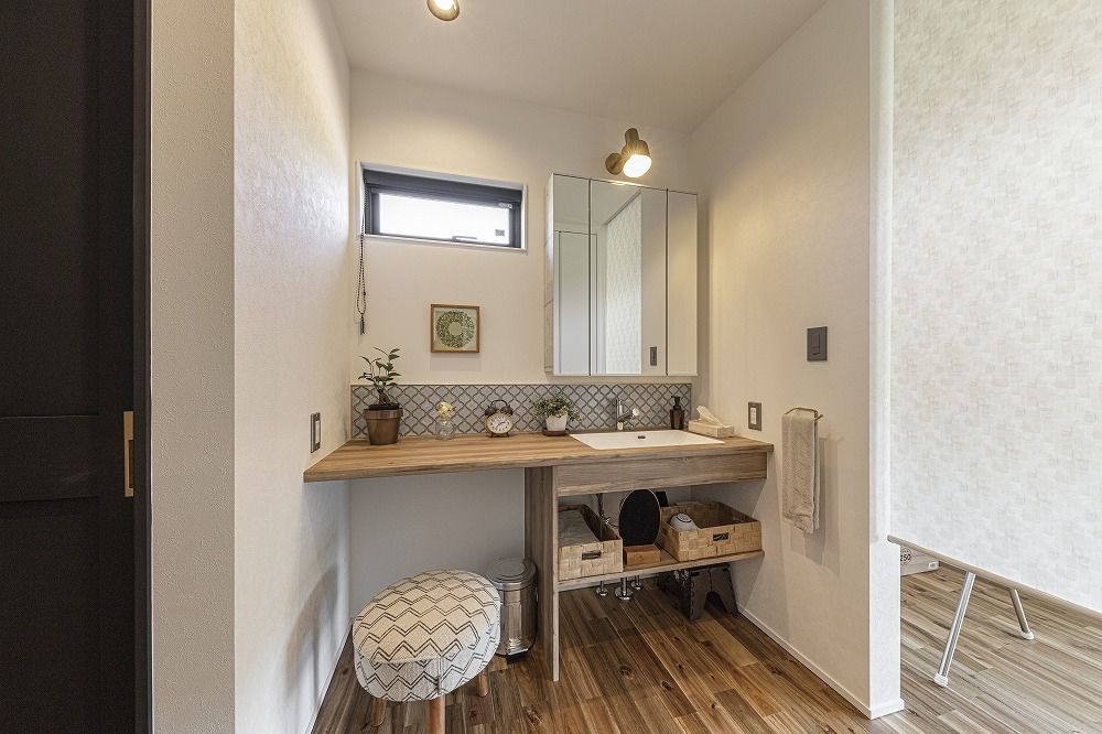 NOA HOME 巧みな素材使いで、理想の住まいをカタチに。シンプルな間取りで暮らしやすとカッコよさを叶えた27坪の平屋の建築実例画像7