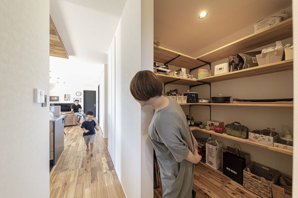 NOA HOME 巧みな素材使いで、理想の住まいをカタチに。シンプルな間取りで暮らしやすとカッコよさを叶えた27坪の平屋の建築実例画像8