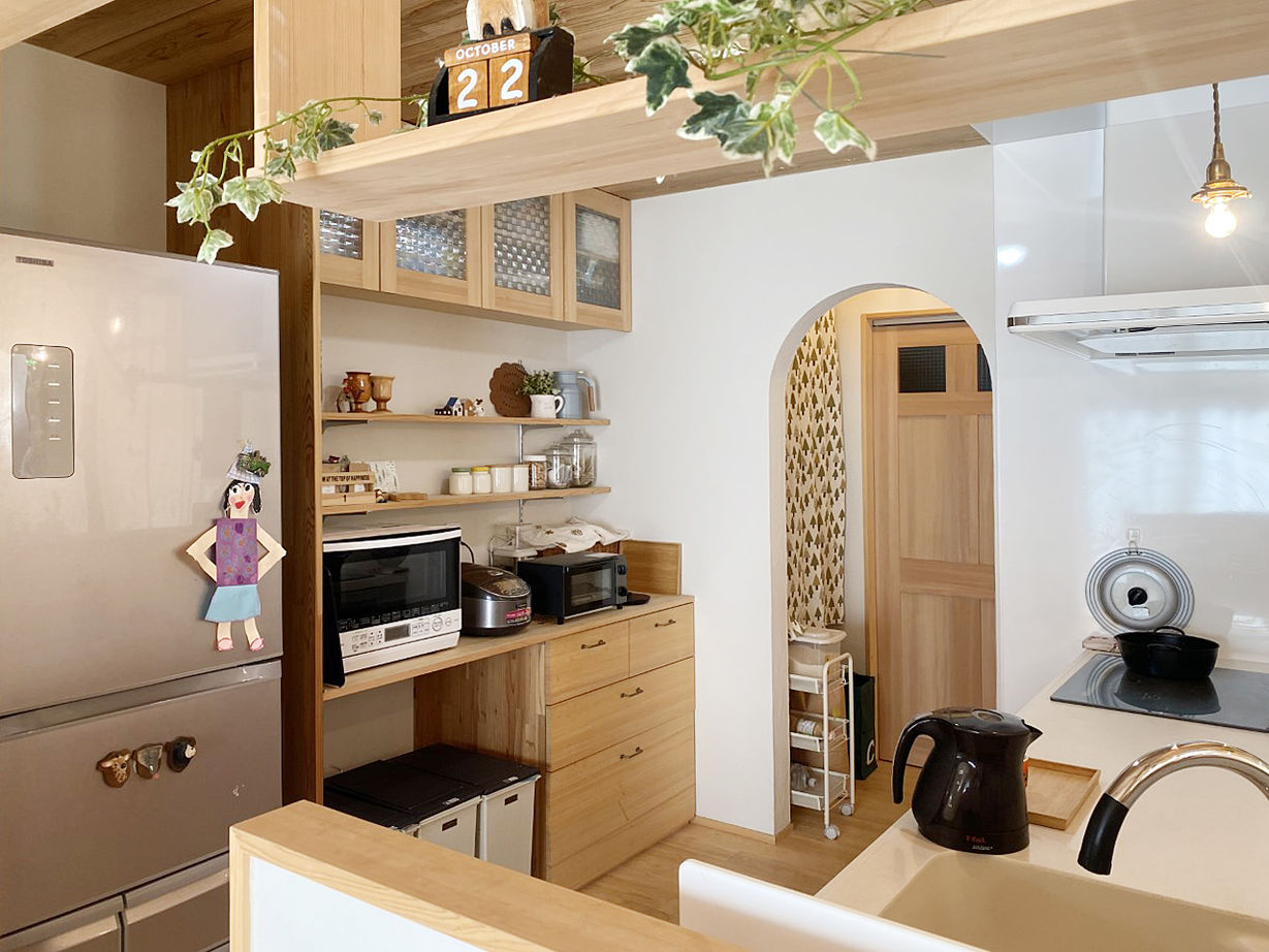 キミドリ建築 【2000万円台/30坪台/無垢材/間取り有】自然の造形で生まれる美しさ。枝付き大黒柱のある木の住まいの建築実例画像5