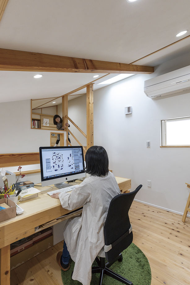 キミドリ建築 【3000万円台/40坪台/自然素材/間取り有】グラフィックデザイナーのアトリエを併設したナチュラルな住まいの建築実例画像3