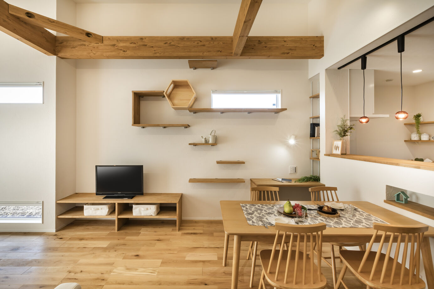 華建築 【2000万円台前半|20坪|平屋|間取り図有】20代夫婦の要望を隅々まで反映。猫と快適に暮らすコンパクト平屋の建築実例画像