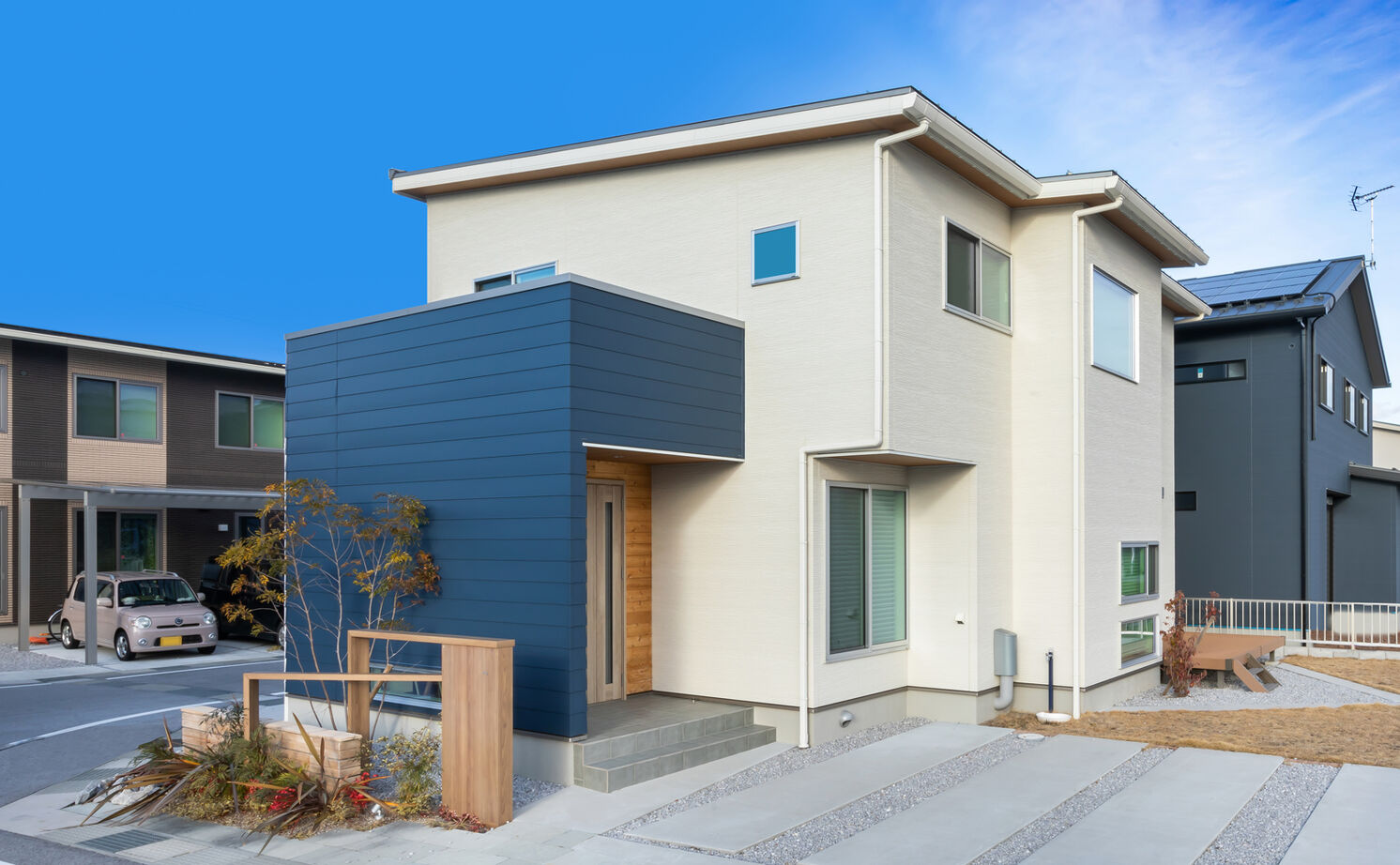 華建築 【2000万円台後半|吹抜け|間取り図有】スムーズな帰宅動線で子どもの自主性を自然に育む家の建築実例画像2