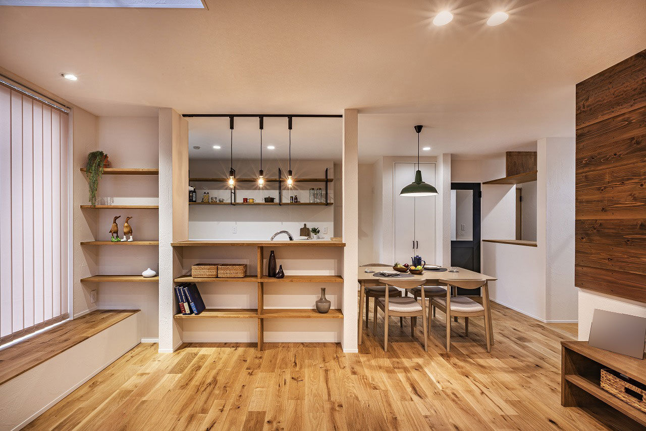 華建築 【2000万円台後半|32坪|吹抜け|平屋＋α|間取り図有】快適な空気環境で猫とトカゲと暮らす。趣味を楽しむ家の建築実例画像1