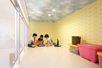 アッシュホーム 【愛知県/1000万円台/間取り図】大収納3層構造、吹抜けで繋がる平屋。生活にメリハリが生まれた暮らし実例の建築実例画像8