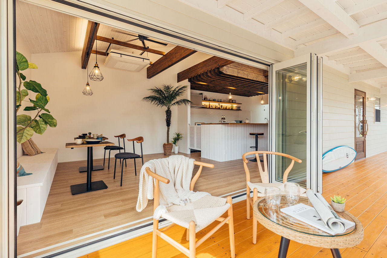 アートハウス 【1990万円・間取り図あり】リゾート感あふれるお洒落な店舗付住宅の建築実例画像3