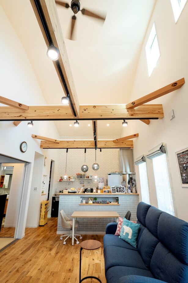 ワクワクプロジェクト／三光ホーム 【3000万円台/43.7坪/間取り有】バイク乗り夫婦が叶えた10台以上の愛車を格納するアメリカンガレージハウスの建築実例画像6